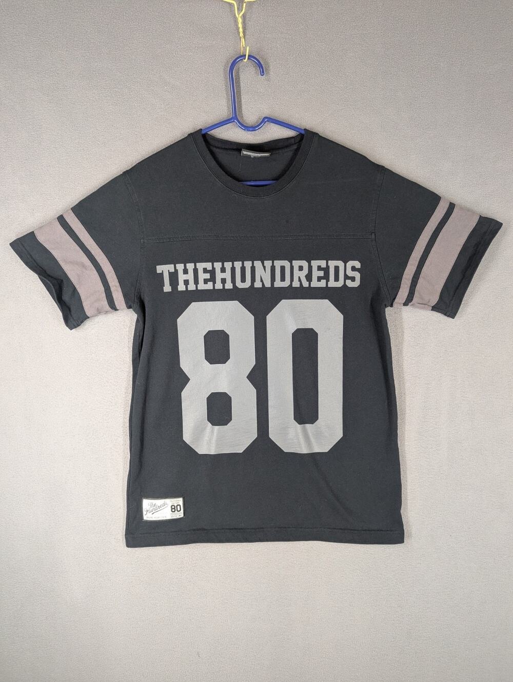 The Hundreds T-shirt Large Football Jersey Style #80